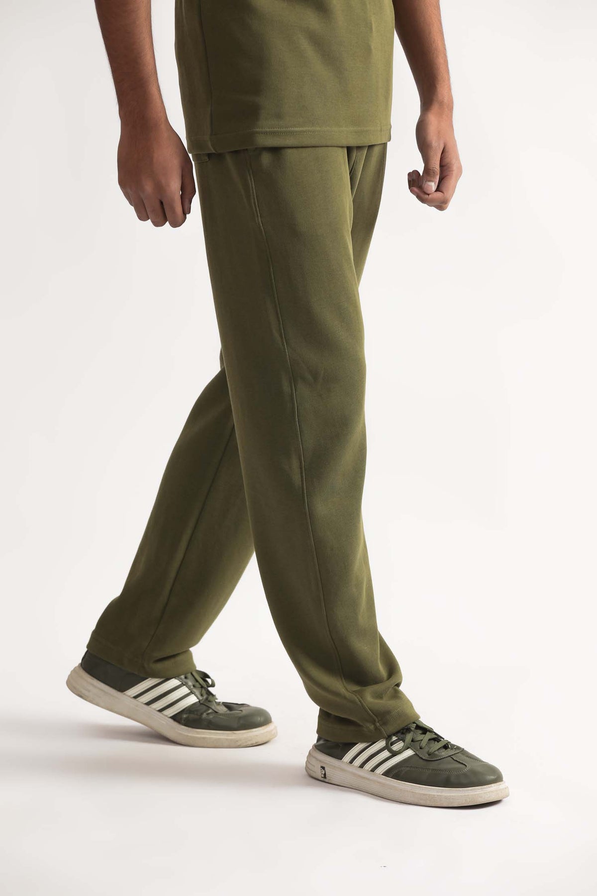 Plain Loose Fit Trouser
